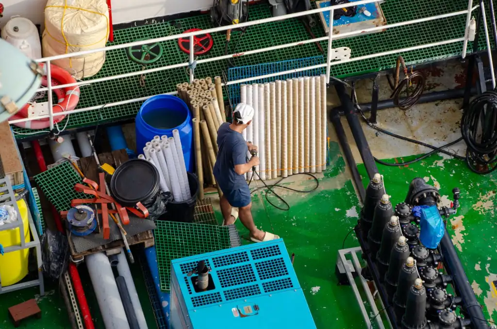 红外探测器与门磁开关在家庭安防中的组合应用分析